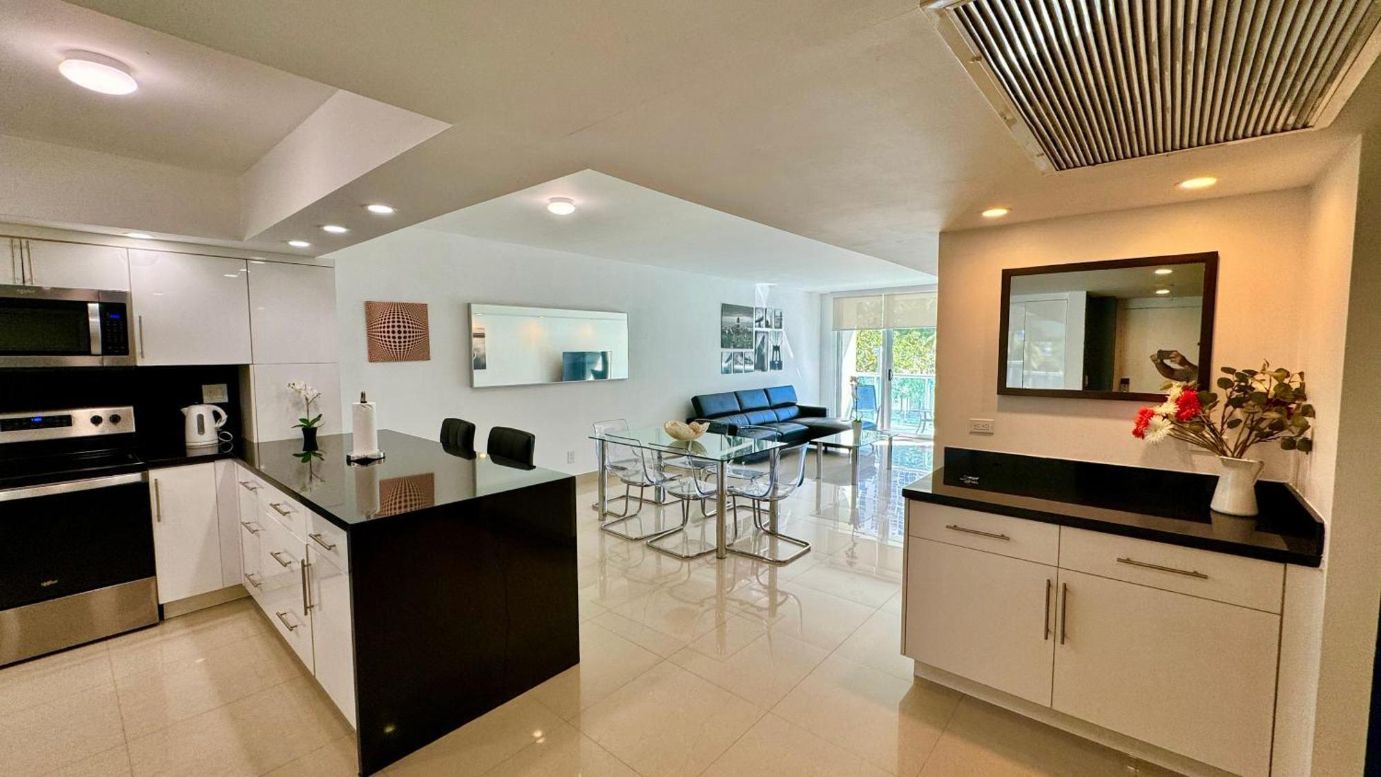 Sunny Isles, Life! Parking Included Apartamento Miami Beach
