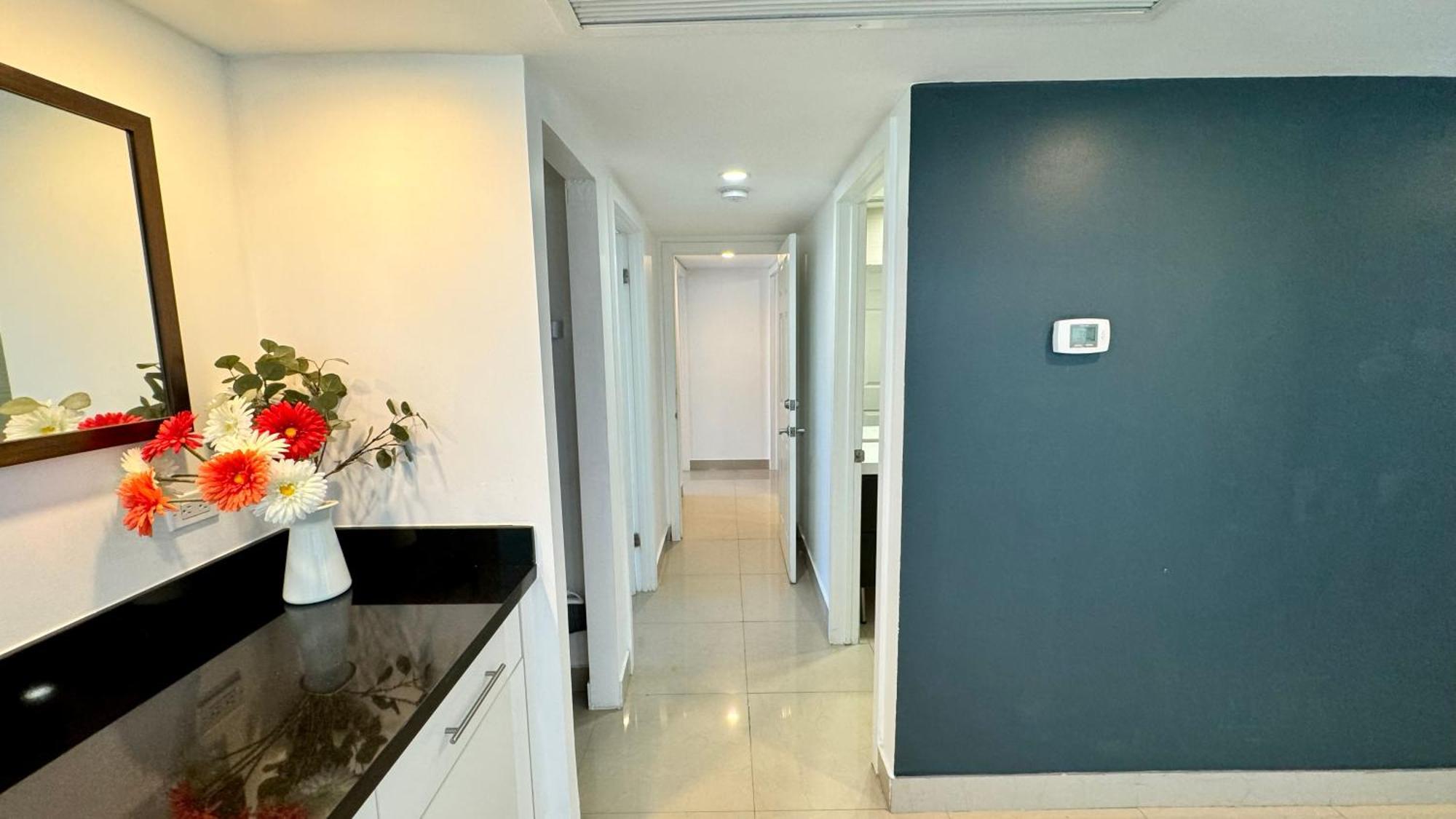 Sunny Isles, Life! Parking Included Apartamento *